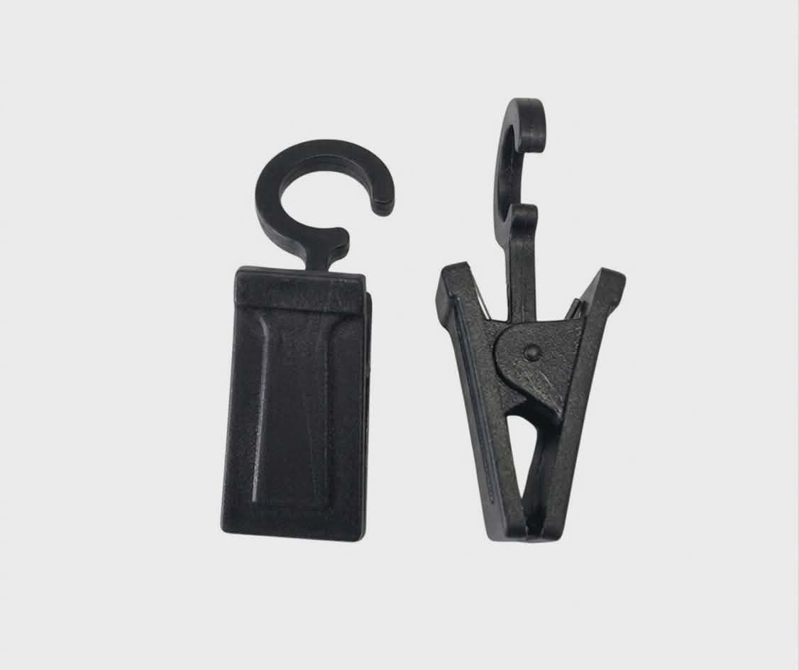 Agrafka z żabką czarna ( 100 szt)